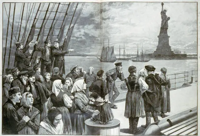 Immigrants_on_deck_of_steamer_-Germanic.-