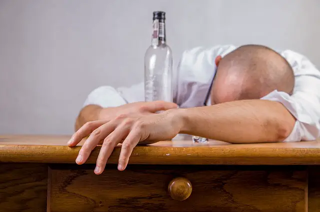 Reasons why Alcohol is BAD for your health?