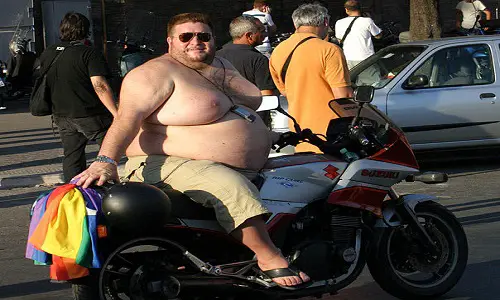 604px-Overweight_biker