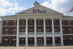 Similarities Between Banks and Credit Unions