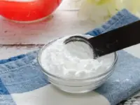 Similarities Between Baking Soda and Baking Powder